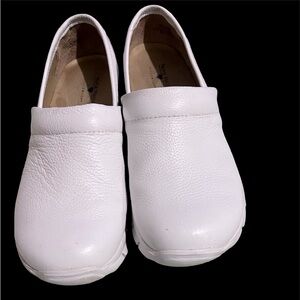 Nurse shoes